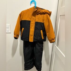 3T snow suit